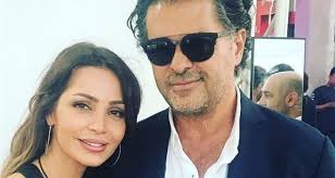 فيديو عفوي ل #راغب_علامة وزوجته #جيهان