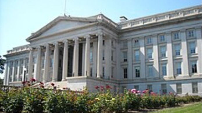 الخزانة الأميركية فرضت عقوبات جديدة تستهدف قطاعي النفط والبتروكيماويات في إيران