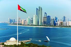 رويترز: الحكومة الإماراتية تبعث رسائل نصية للمواطنين والمقيمين بالتزام منازلهم وانتظار التعليمات