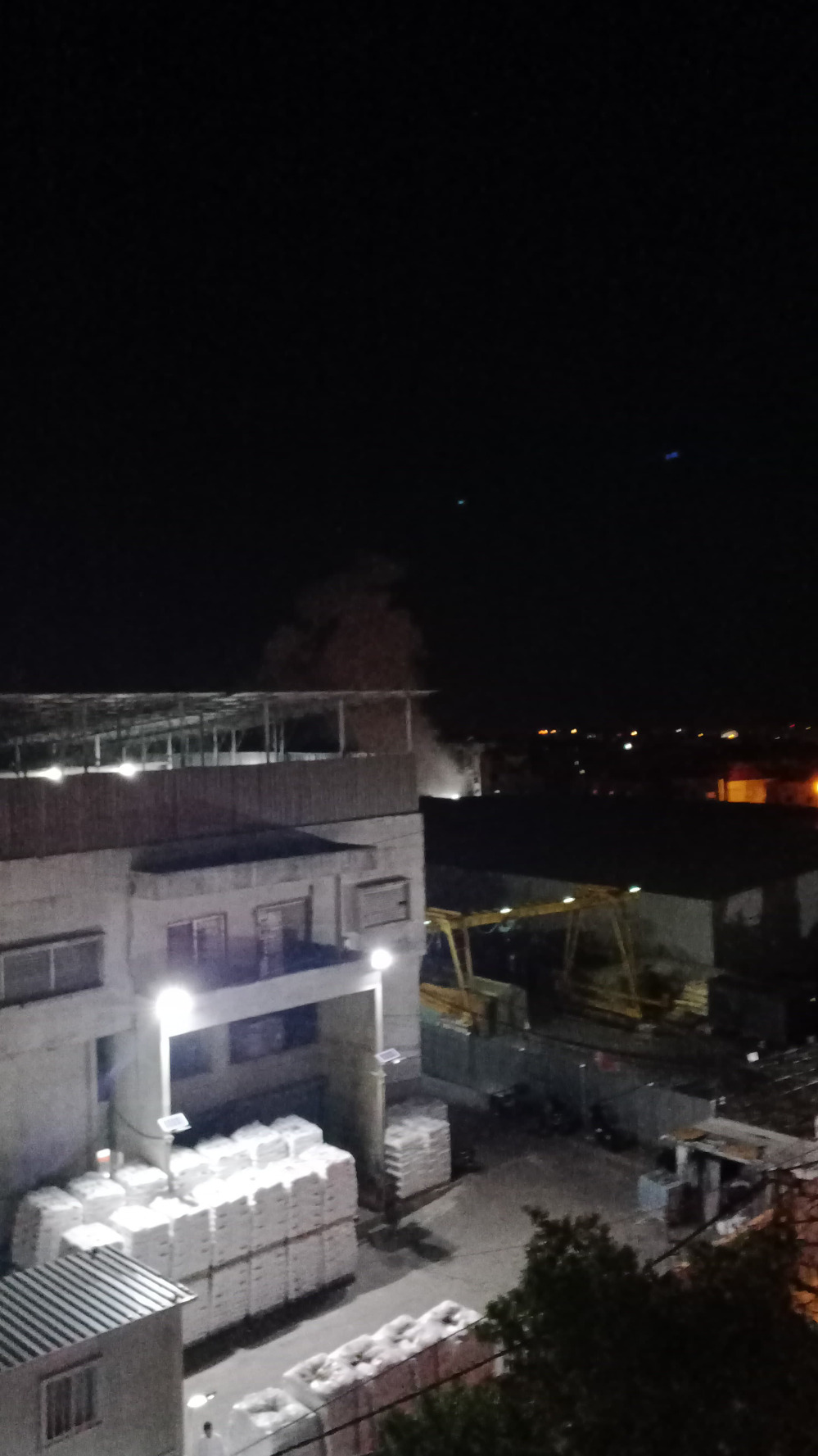 الغارة على الضاحية في العمروسية-الشويفات مقابل معمل غندور