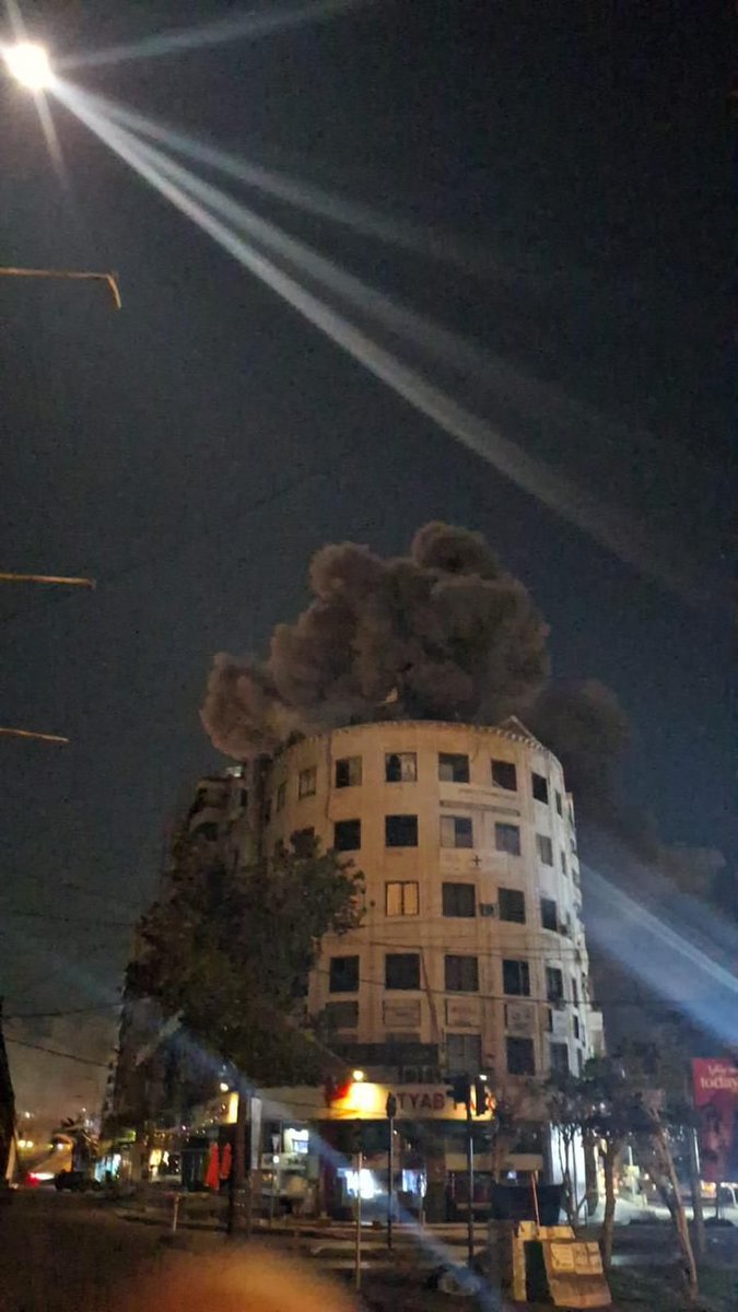 غارة إسرائيلية تستهدف مبنى في حارة حريك بعد إنذار بالإخلاء