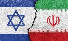 تقارير إسرائيلية: الهدف الاستراتيجي لعملية إيران يشمل ضرب الصناعات الدفاعية والنشاط العسكري فيها قد يستمر لأسابيع أخرى وتحسن الأحوال الجوية سيسمح بتوسيع الضربات فيها