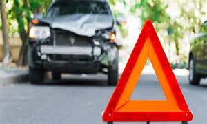 التحكم المروري: جريحان نتيجة تصادم بين سيارتين على أوتوستراد خلدة باتجاه بيروت