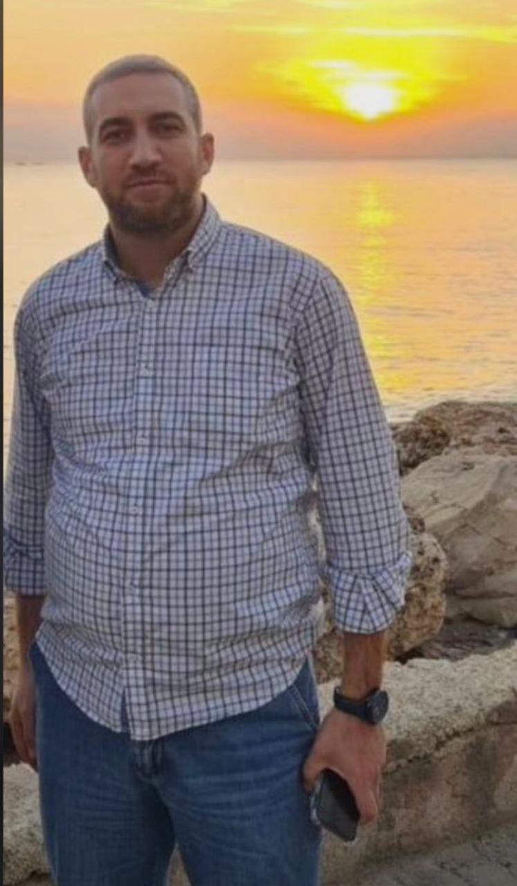 استشهاد محمد معنية مسؤول وحدة الارتباط والتنسيق في حزب الله في الجنوب متأثرا بجراحه التي اصيب بها جراء الغارة التي استهدفت مجمع السيدة الزهراء في صيدا