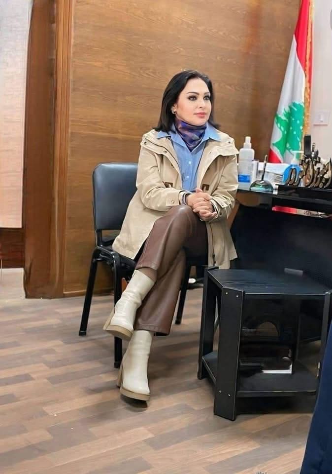 إستشهاد مديرة مدرسة سلمان شمعون للروضات في النبطية الفوقا اسبرنزا فخري غندور في الغارة التي استهدفت سيارتها في النبطية الفوقا
