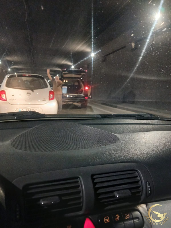 زحمة سير خانقة على طريق المطار باتجاه خلدة
