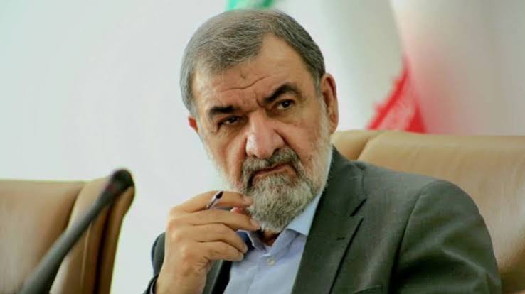المرشد الإيراني مجتبى خامنئي يعين محسن رضائي ممثلاً له في المجلس الأعلى للأمن القومي