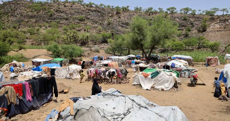 نزوح أكثر من 200 ألف شخص في اليمن جراء اشتداد المعارك