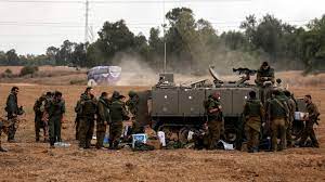 الجيش الإسرائيلي: نغير في هذه الأثناء على مواقع عدة في جنوب لبنان