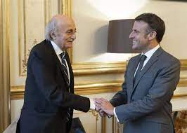 ماكرون استقبل وليد جنبلاط وأكد التزام فرنسا حل أزمة لبنان