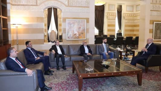 اللقاء الديمقراطي من السراي: لوضع كل الجهود لانطلاقة العام الدراسي