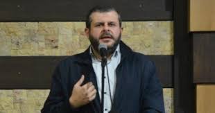 استشهاد الشيخ زيد ضاهر في غارة عين الدلب القرية