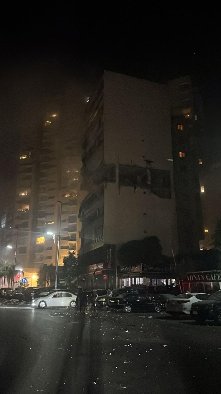 استهداف مبنى في منطقة الكولا
