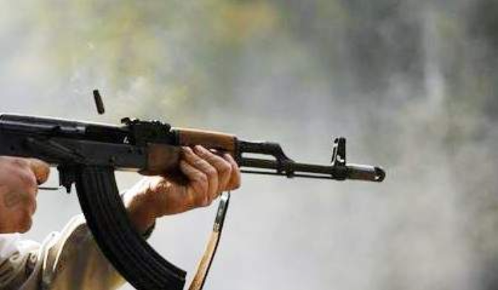الجديد: تعرض المسؤول في حزب الله الشيخ محمد حمادة لكمين مسلح في البقاع الغربي وإصابته بـ 6 رصاصات