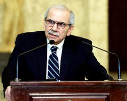 الجديد: مجموعة من الداعمين للرئيس سلام عبرت له عن اعتراضها على مسار التشكيل معتبرة انه يكيل بمكيالين ولا يتعامل مع المكونات بمعايير موحدة
