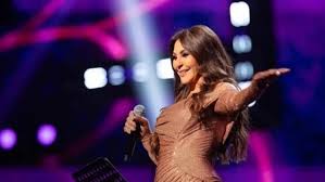 (بالفيديو)- إليسا خلال حفلها في أوبرا دبي