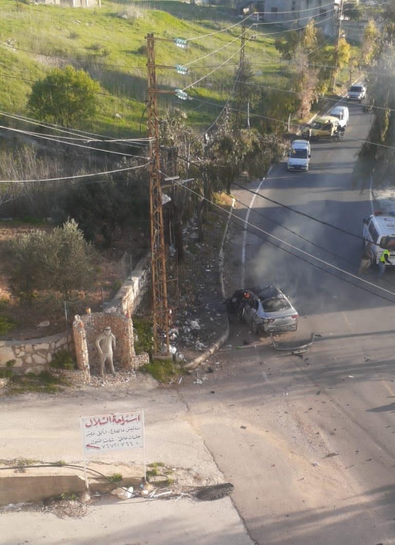 مسيرة تستهدف سيارة في برعشيت