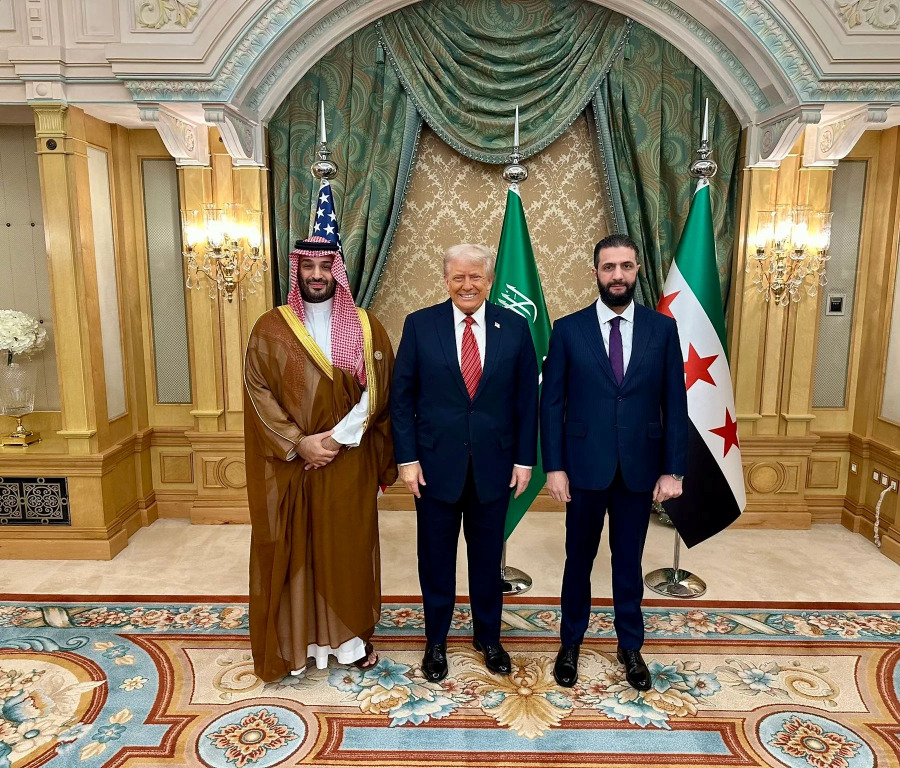 الشرع: قرار رفع العقوبات كان قرارا تاريخيا شجاعا يمهد لرفع المعاناة عن شعبنا