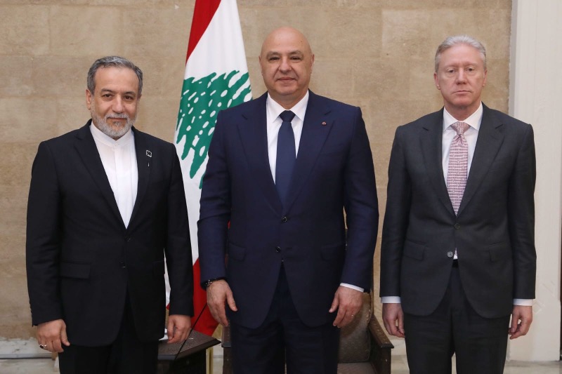 استقبل عراقجي… عون: ‏- لبنان يتطلع الى تعزيز العلاقات من دولة الى دولة مع ايران