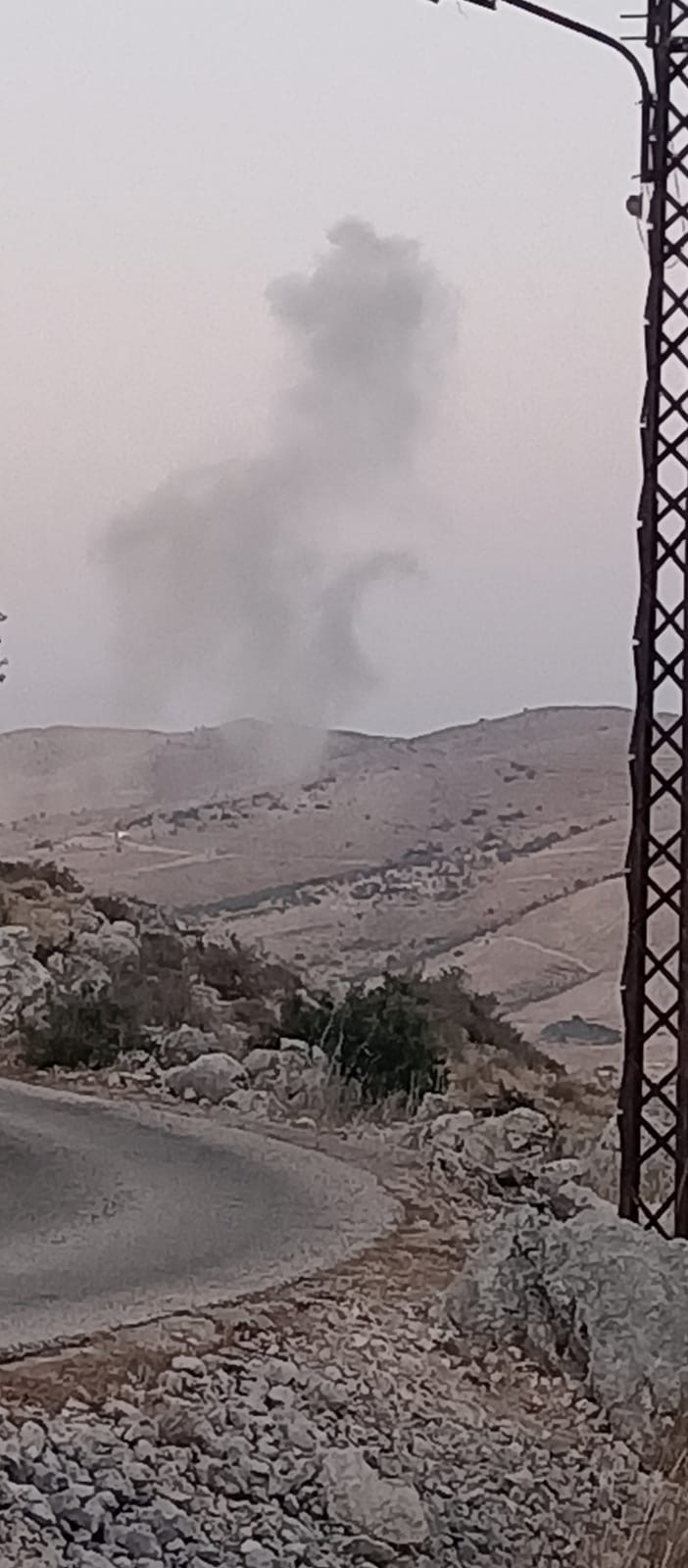 غارة على لبايا في البقاع الغربي