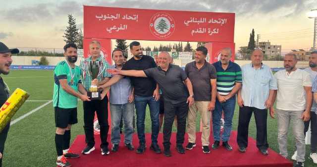 تتويج "فتيان عدلون" بطلاً للجنوب في الدرجة الرابعة لكرة القدم للموسم الحالي