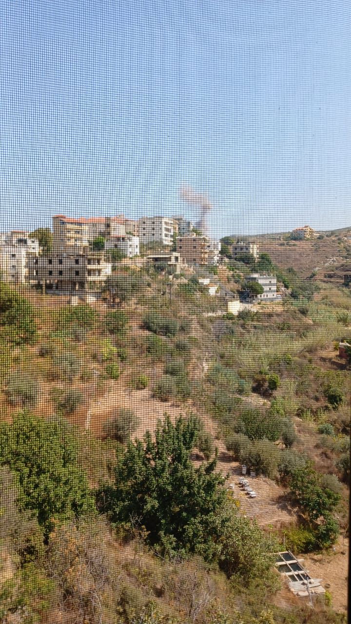 الصوت الذي سمع في أنحاء صيدا وبيروت ناتج عن تفجير للجيش في الناعمة