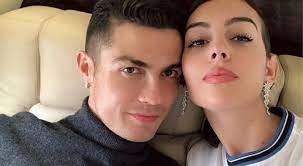 هدايا الحب الفاخر: جورجينا ورونالدو بين الألماس والطائرات والقصور