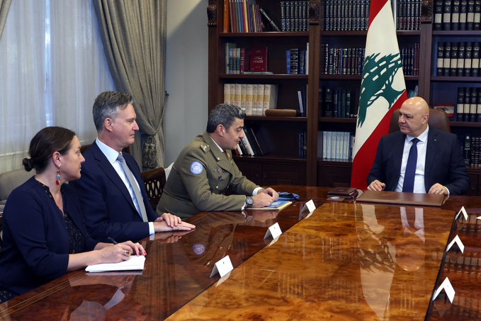 عون: متمسكون ببقاء اليونيفيل في الجنوب