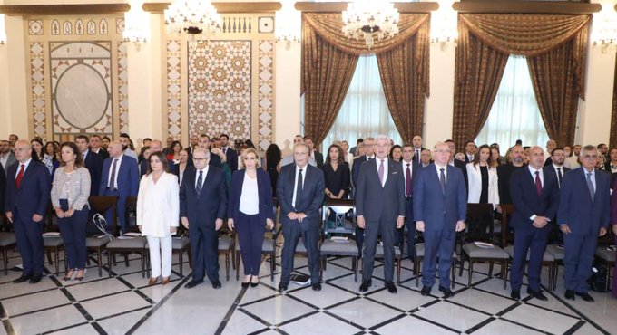 المال وحده لا يصنع سياسة... سلام:  لبنان لا يحتاج إلى معجزة بل إلى قرار