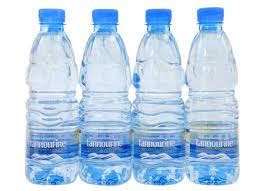 شركة مياه تنورين تعقد مؤتمراً صحافياً لتوضيح ملابسات القرار الوزاري