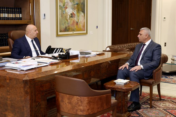 الأوضاع الأمنية في لبنان بين عون وشقير