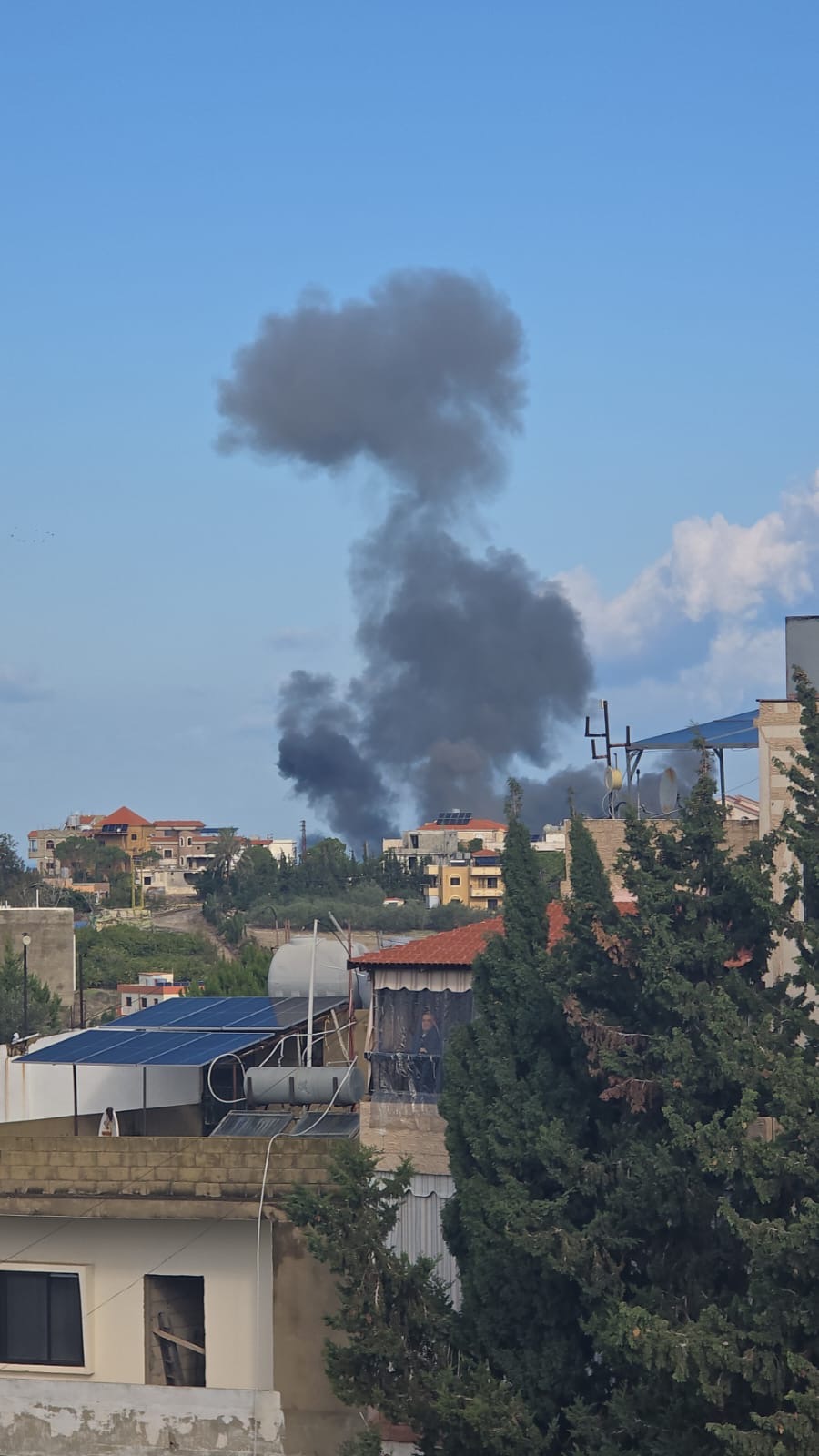 سلسلة غارات تستهدف العيشية محلة المحمودية وانصار وتفاحتا وتبنا والبيسارية