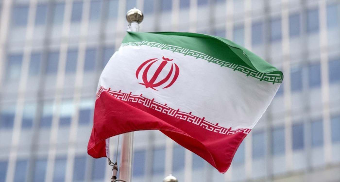 وزير الدفاع الإيراني: أي دولة تسهل الهجوم علينا أو تمنح قواعد للعدو لتنفيذ الهجوم ستكون هدفا مشروعا