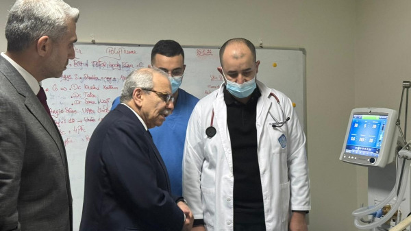 سلام عاد عمر المير وأمل السيد وأكد استمرار الفرق الإغاثية للكشف عن مصير ابنتها المفقودة