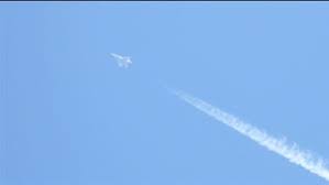 تحليق حربي منخفض جدا في أجواء الجنوب