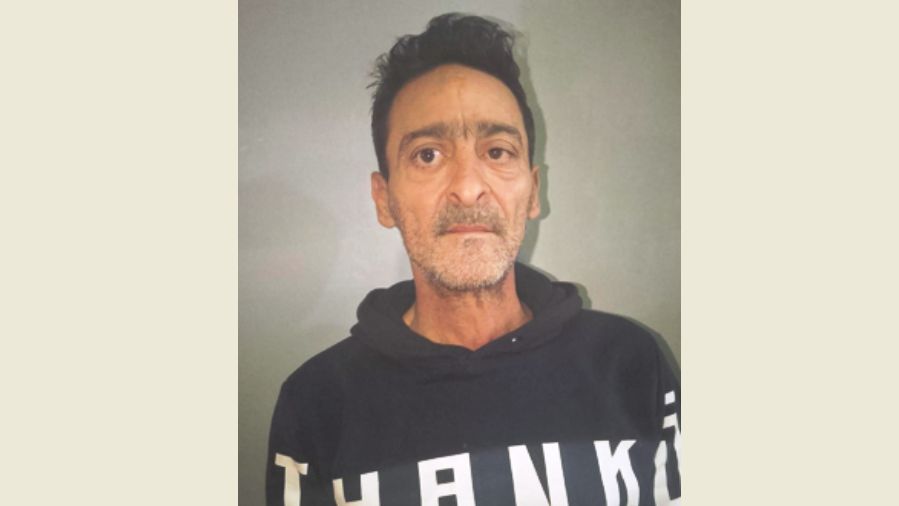 توقيف شخص انتحل صفة 