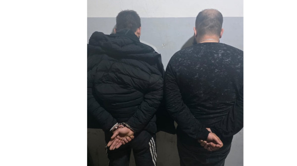 قوى الأمن توقف عصابة سلب سيارة في الشويفات