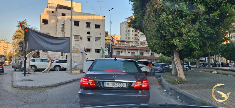 السير متوقف من صيدا من دوار إيليا باتجاه بيروت