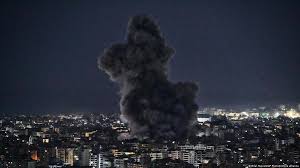 الجيش الإسرائيلي: سلاح الجو بدأ في هذه الأثناء موجة واسعة من الهجمات تستهدف بنى تحتية تابعة للنظام الإيراني