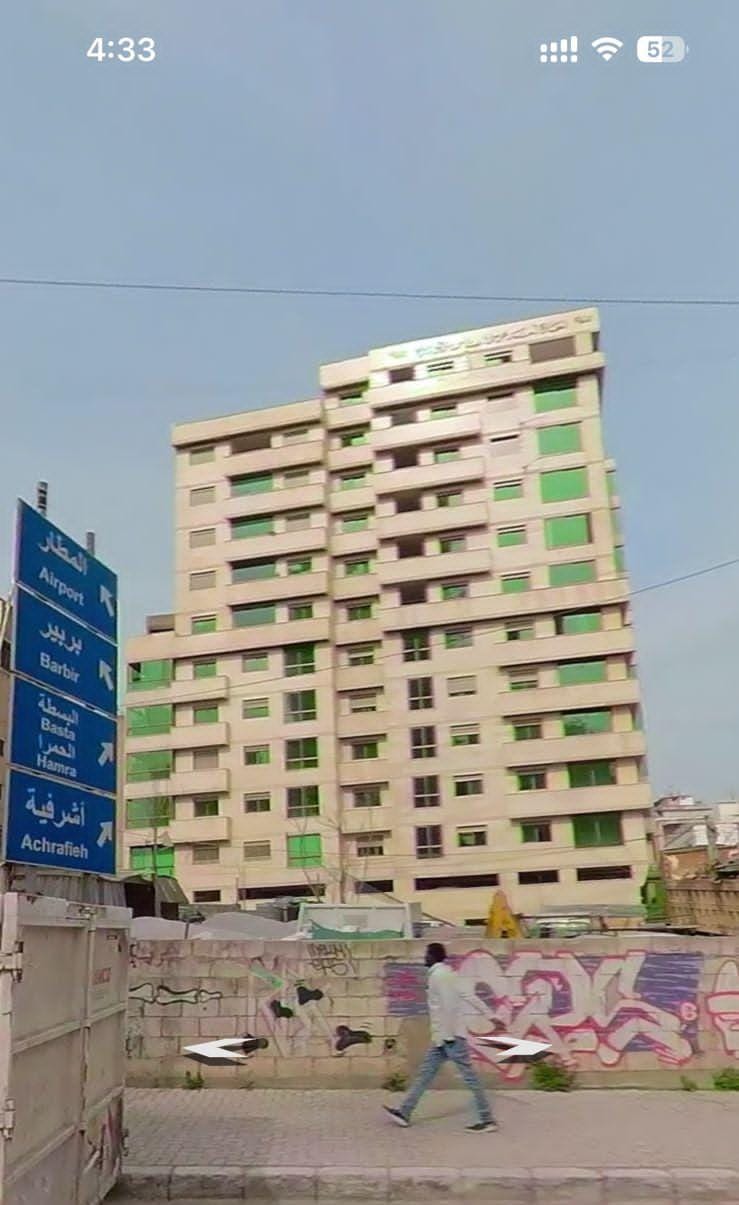 إطلاق نار تحذيري كثيف في محيط المبنى المهدد في حي الباشورة