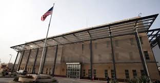 السفارة الأميركية في العراق: مواطنونا يواجهون خطر الاختطاف بالعراق ونحثهم على تجنب المناطق التي قد تجعلهم هدفا
