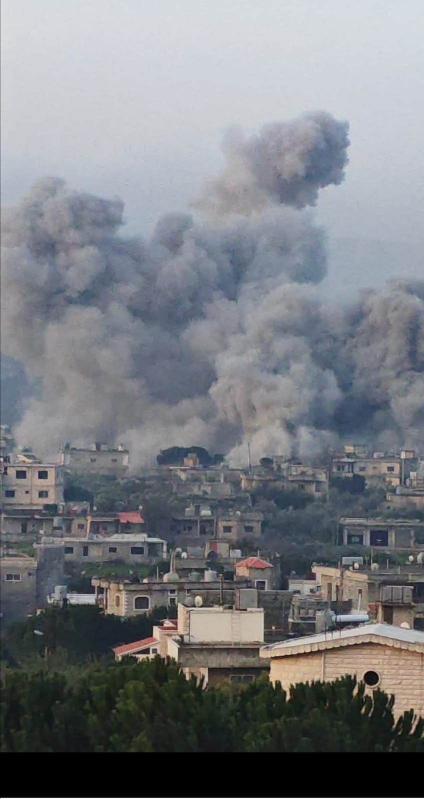 غارتان على سحمر في البقاع الغربي صباحاً