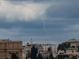 الإسعاف الإسرائيلي: 51 إصابة جراء استهداف إيراني لمبنى في ديمونا