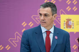 رئيس وزراء إسبانيا: نطالب بفتح مضيق هرمز والحفاظ على جميع منشآت الطاقة في الشرق الأوسط