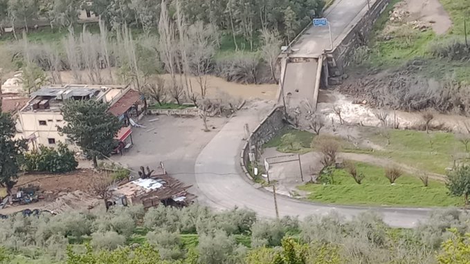 جسر القعقعية مدمرًا