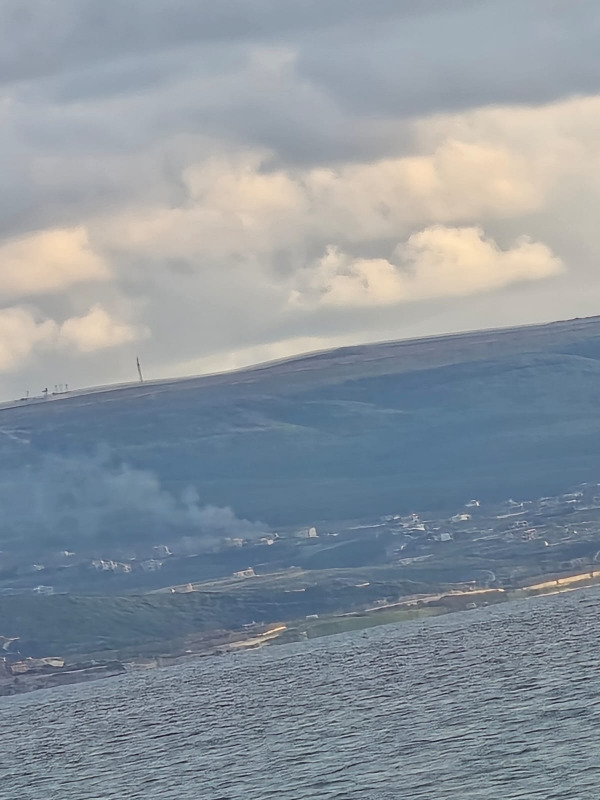 منزل في الناقورة يحترق