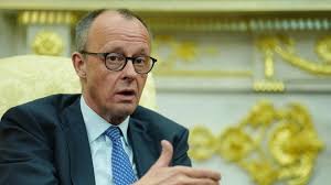 مستشار ألمانيا: ليس لدى الولايات المتحدة وإسرائيل استراتيجيّة بشأن ما تريدانه