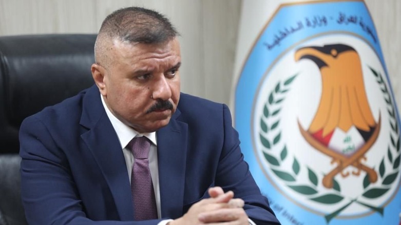 وزير الداخلية العراقي يعفي قيادات أمنية ويأمر باحتجازهم على خلفية استهداف مطار بغداد