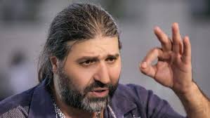 رئيس محكمة الجنايات في بيروت بلال ضناوي يستجوب نوح زعيتر في جلسة تمهيدية بجرائم مخدرات تمهيدًا لتحديد موعد محاكمته