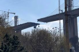 وكالة "فارس" الإيرانية: الهجوم على جسر بي 1 في كرج أسفر عن استشهاد 8 مدنيين وإصابة 95 آخرين